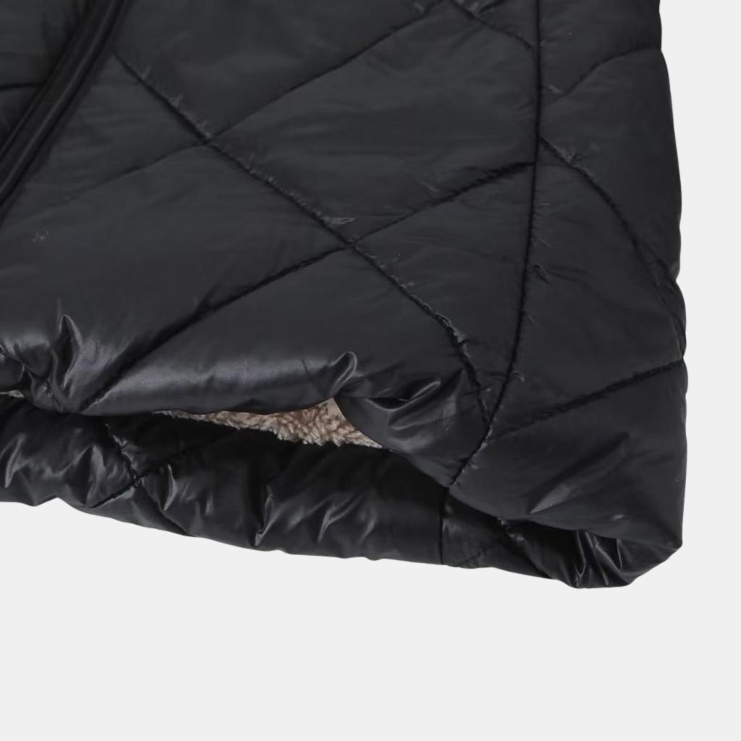 Damen Steppmantel mit Rautenstepp – Mittellanger Mantel mit vWendekapuze von Orren & Valé 