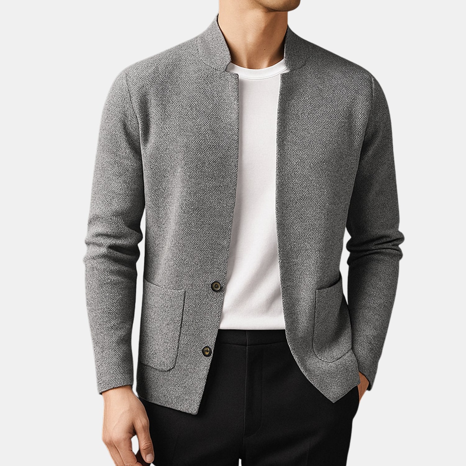 Herren Knit Cardigan im Clean-Look – Stehkragen, 2-Knopf-Leiste & Alltags-Taschen von Orren & Valé 