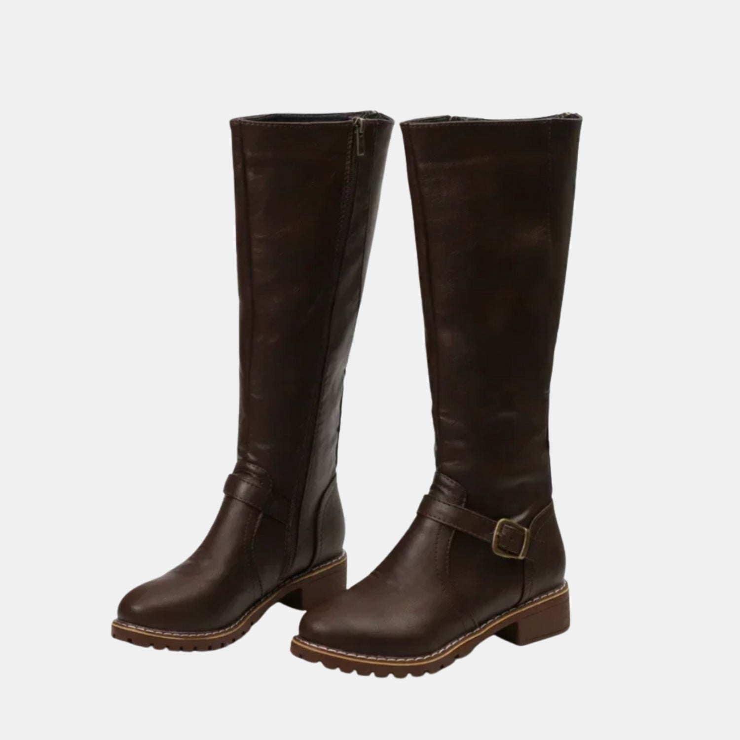 Kniehohe klassische Damenstiefel mit Schnalle in Dunkelbraun, stabile Laufsohle und eleganter Look in der Frontansicht.
